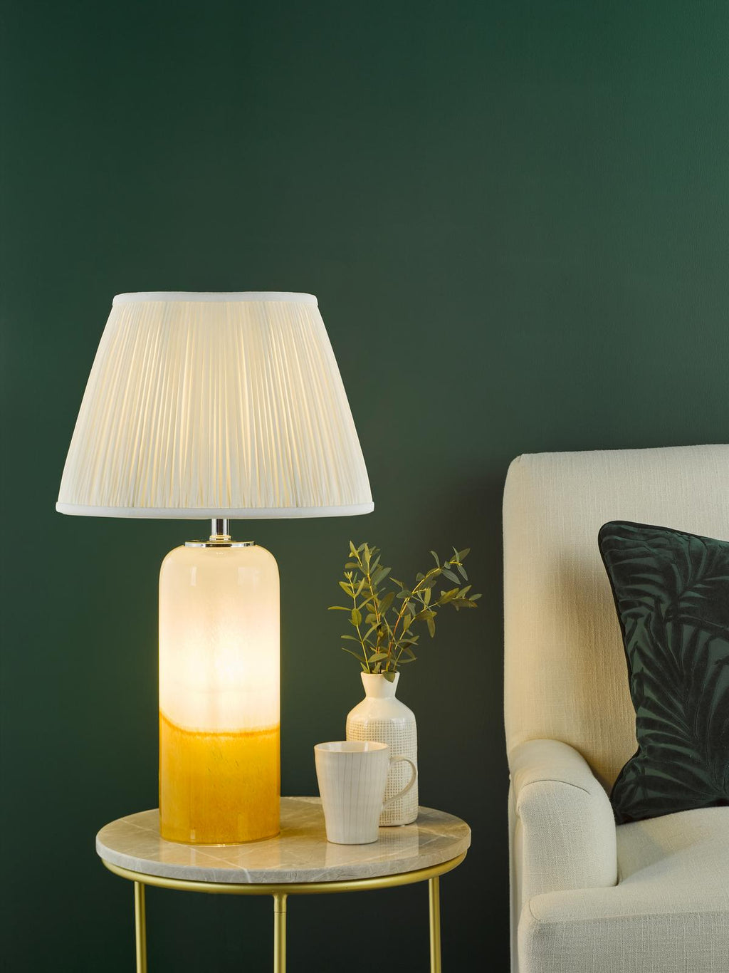 DEA4226-ULY1615 Deandra Table Lamp Yellow Glass With Shade