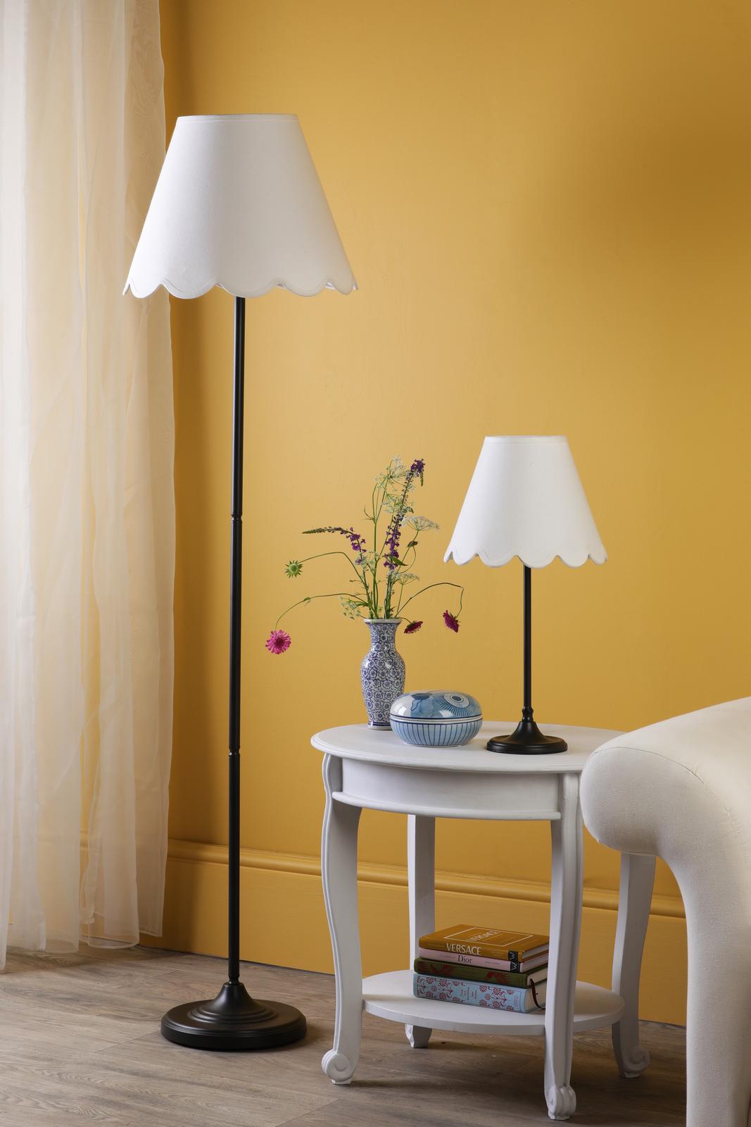 PAD4222-NER102 Padme Table Lamp Matt Black With Shade