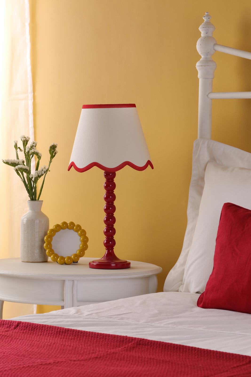 SPO4225-POM1025 Spool Table Lamp Red With Shade