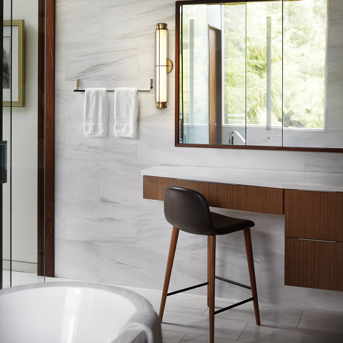 HK-SAYLOR-LED-M-HB Saylor Medium LED  Bathroom Wall Light  Heritage Brass