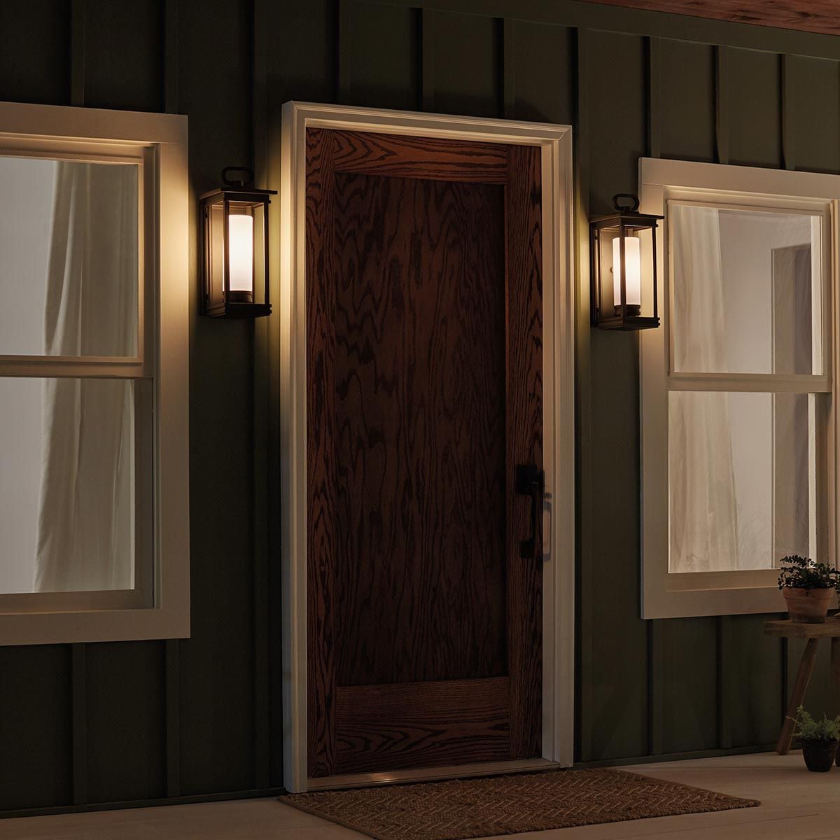KL-SOUTH-HOPE-M South Hope 1 Light Medium  Outdoor Wall Lantern  Rubbed Bronze