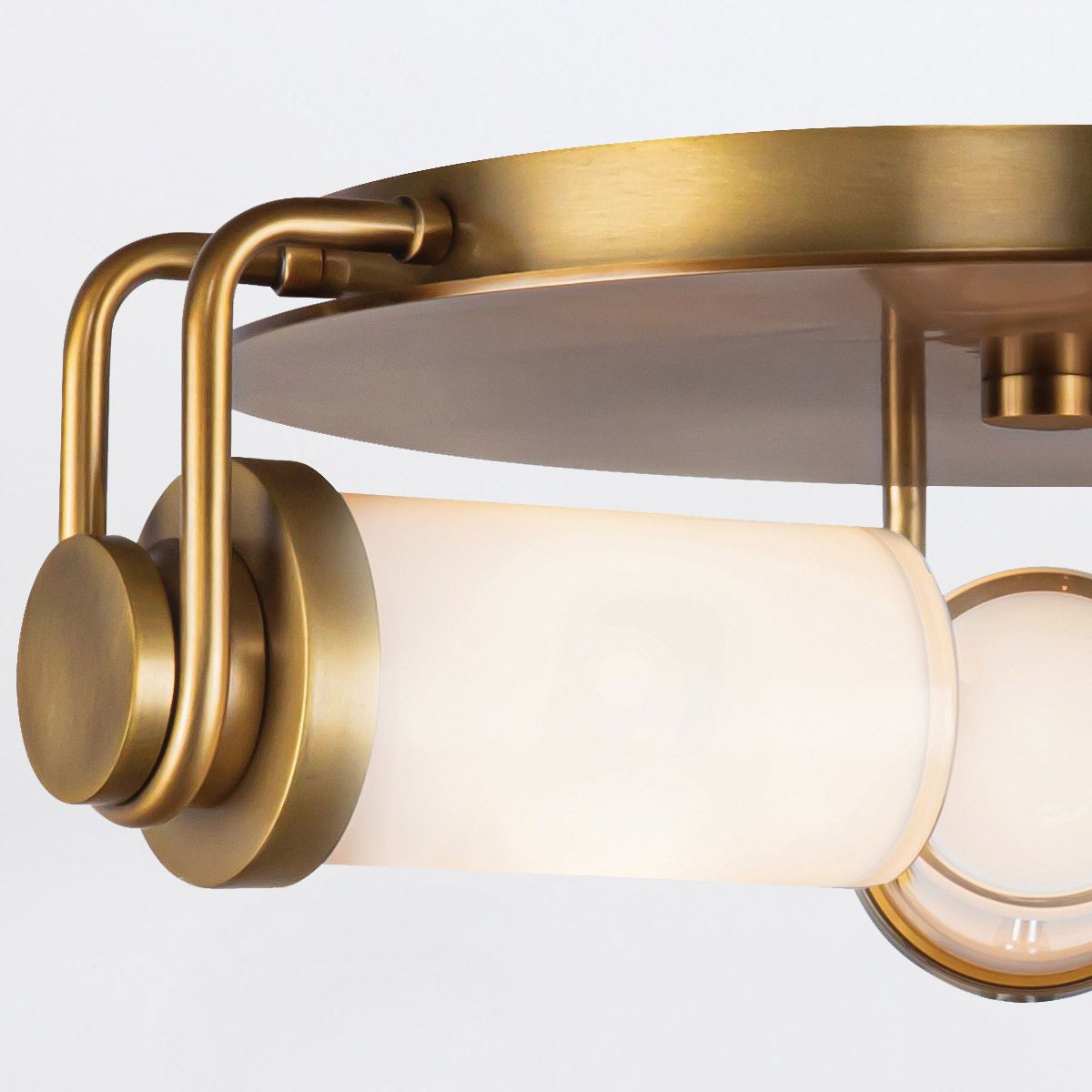 QN-WYNWOOD-F-VBS Wynwood 3 Light Flush Vintage Brass