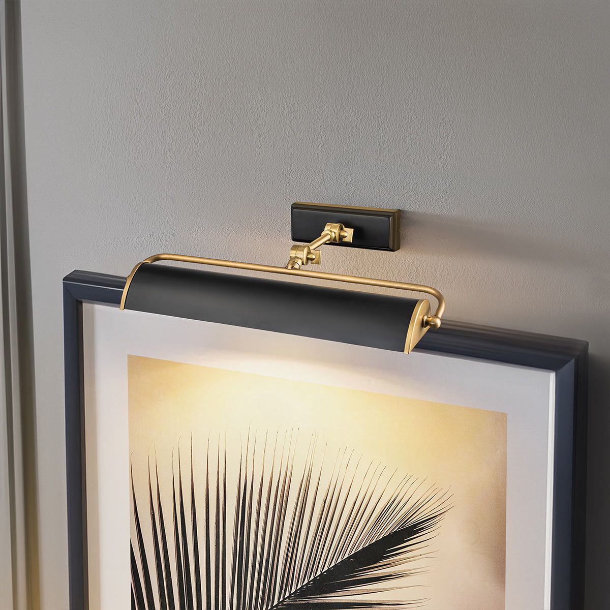 WINCHFIELD-PLM-AB-MB Winchfield 2lt Medium Picture Light Aged Brass & Matte Black